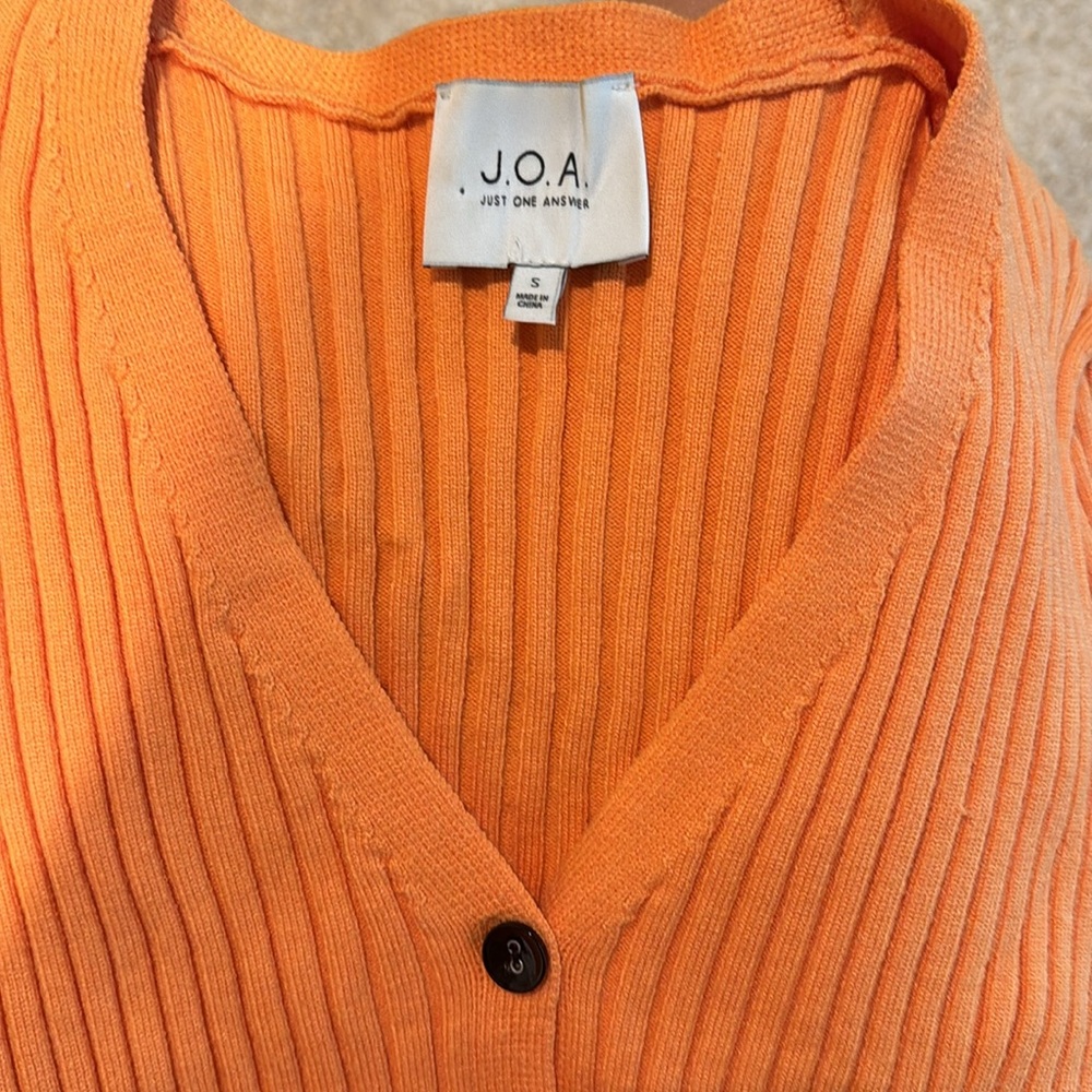 Sweater - Picture 2 of 2